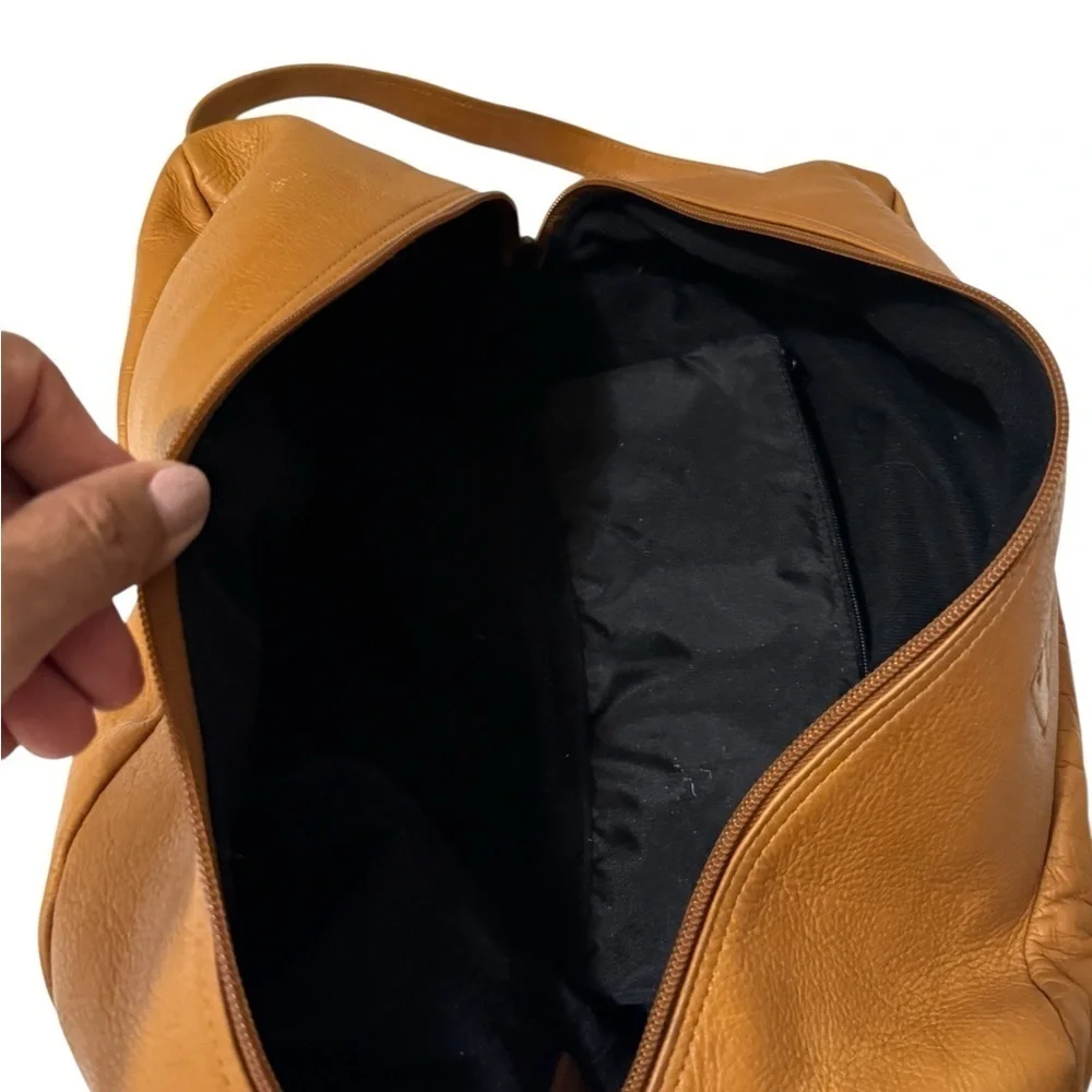 Tito’s Handmade Tan Leather Men's vine bag